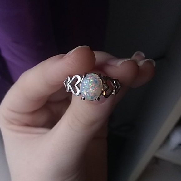 Opal ring - Picture 3 of 5